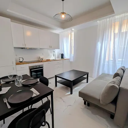Apartman La Cap D Ail