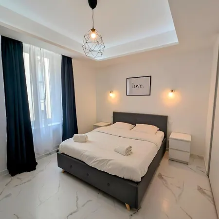 La Cap D Ail Apartman
